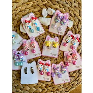Hello Kitty Kuromi Sanrio Karakterli Karışık Renk ve Model Bijuteri Renkli Boncuklu Arkası Sıkıştırmalı Çocuk Küpe Seti (2ÇİFT)