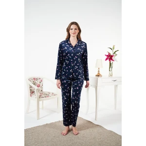 Kadın Kışlık Önden Düğmeli Kiraz Desenli Kadife Pijama Takımı Lacivert