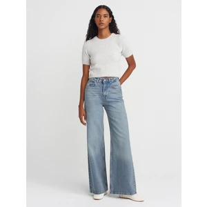 72039 Dökümlü Geniş Denim Pantolon-Mavi