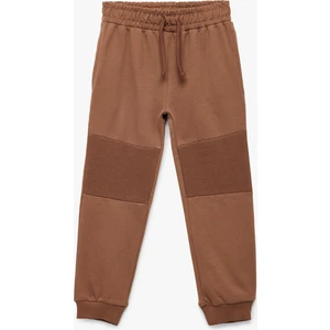 Pamuklu Şardonlu Dikiş Detaylı Cepli Beli Bağcıklı Jogger Eşofman Altı