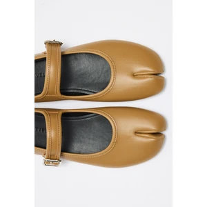 Babet 2526 - Parmak Arası Tek Bantlı Karamel Kadın Babet