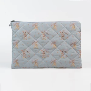 Baby Kangaroo Tavşan Desenli  Kapitoneli Bilgisayar Çantası,  13-14-15 Inç Laptop Kılıfı –  Suya Dayanıklı Kapitoneli Laptop Kılıfı,  Hafif ve Şık El Çantası Tipi Bilgisayar Kılıfı,