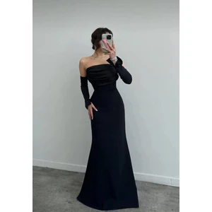 Kadın Yakası Saten Drape Detaylı Saten Düğmeli Kollu Balık Kesim Düğün Davet Mezuniyet Elbisesi