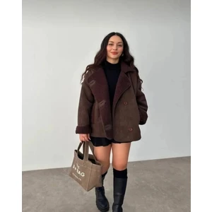 Süet Kumaş Içi Yumoş Bürümcük Astarlı Çoban Düğmeli Kadın Mont Ceket Kaban