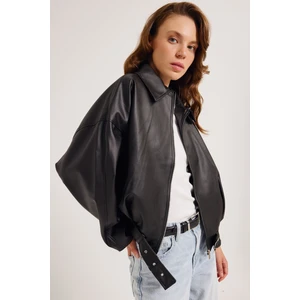 Kadın Yeni Sezon Oversize Bomber Deri Ceket