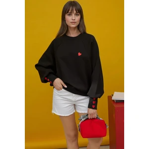 Kadın İşlemeli Pamuklu Sweatshirt Siyah