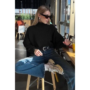 Siyah Boğazlı Kadın Triko Kazak MG2535