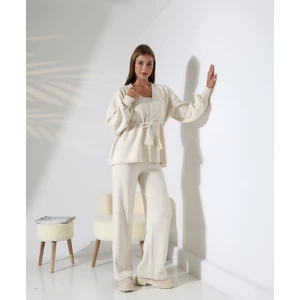 Kuşak Detaylı Ikili Triko Takım