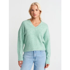 10645 V Yaka Yumuşak Dokulu Triko Kazak-Mint