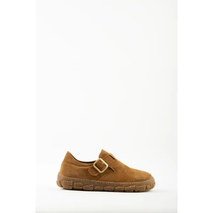 Selin Shoes Cerina Süet Kumaş Üzerine Gold Ayarlanabilir Toka Detaylı Kadın Loafer- Taba Süet