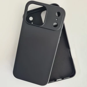 iPhone 17 Pro ile Uyumlu Lansman Içi Kadife Esnek Soft Silikon Kılıf