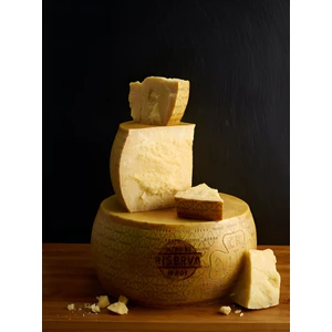 Grana Padano Parmesan peyniri 200 gr