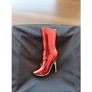 Kadınlara Özel Topuklu Çizme Görünümlü Hediyelik Çakmak