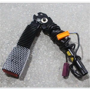 Focus Mk2 Ön Sağ Emniyet Kemeri Tokası Soketi Lhd 1713777 (Yurt Dışından)