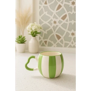 Kalp Kulp Yeşil Şerit Desenli El Işlemeli El Yapımı Seramik Kupa