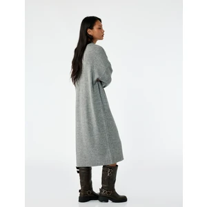 Dik Yaka Uzun Kollu Triko Midi Elbise