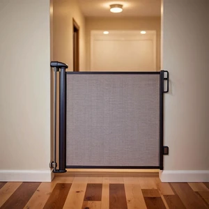 Baby Plus Geri Çekilebilir Güvenlik Perdesi Siyah