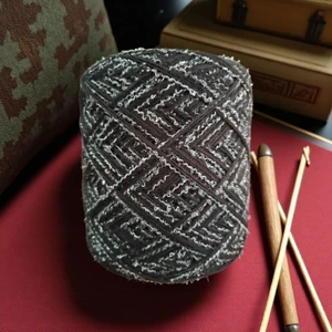 Çift Kat Yün Akrilik & Simli Buklet Karışımı Tasarim El Örgü Ipi 160 gr