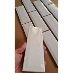 Armada Çini 7x21 Cm Metro Beyaz  Çini Seramik