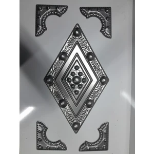 Dekoratif Ferforje Kapı Köşe Süsü