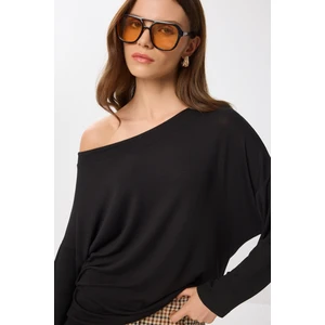 Açık Omuzlu Viskon Bluz LEN0037 Siyah