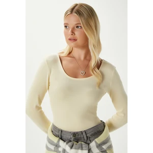 Kadın Heat Lux Touch U Yaka Tereyağı Sarısı Uzun Kol Soft Bluz