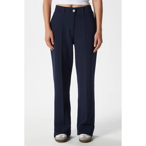 Likra Serisi Lift Süs Dikişli Esnek Açık Lacivert Palazzo Pantolon