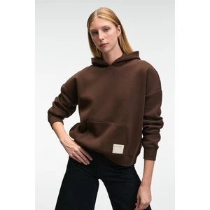 CLARIE Kadın Organik Pamuklu Oversize Kanguru Cepli Kapüşonlu Kahverengi Sweatshirt