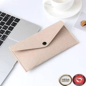 Şık Küçük Keçe Çanta Çıtçıtlı Düğmeli