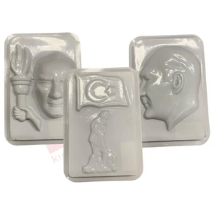 1 adet Universal Alçı Kalıbı Atatürk Temalı Küçük Boy