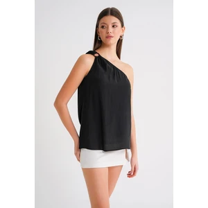 4665 Kadın Tek Omuz Askılı Bluz Siyah