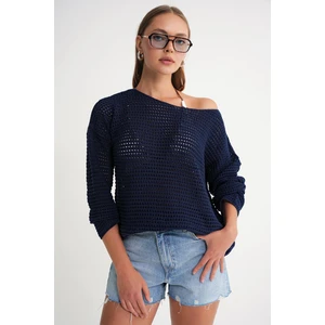 6942 Kadın Kayık Yaka  Mevsimlik  Ajurlu Kazak Lacivert