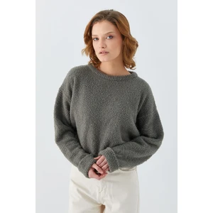 6917 Kadın Buklet Basic Triko Kazak Haki