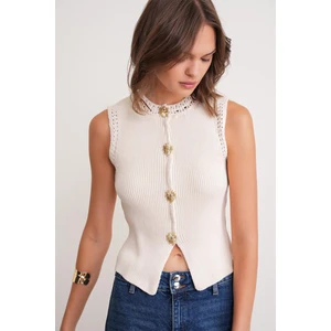 6962 Kadın Gold Düğmeli Triko Yelek Naturel