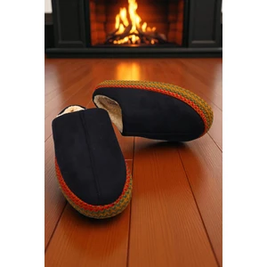 Kadın Antrasit Gri Ev Terliği. Renkli Fisto Desenli Içi Kürklü Terlik.