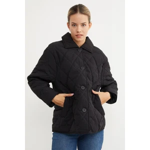 Kapitone Desenli Oversize Düğmeli Mont