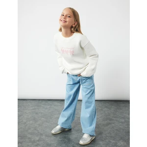 Pamuklu Cep Detaylı Rahat Kesim Geniş Paça Denim Pantolon