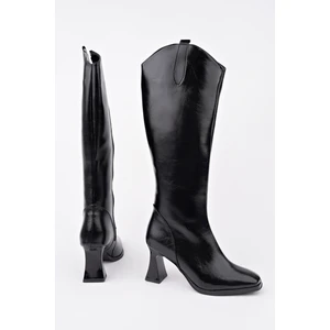 Astoria Küt Burun Yandan Fermuarlı Topuklu Kadın Çizme