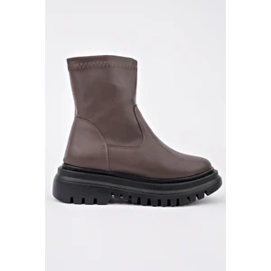 Pita Kalın Taban Fermuarlı Kadın Bot