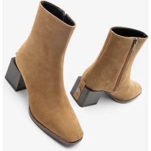Kadın Topuklu Bot&Bootie Küt Burun Ahşap Desen Ökçe Fermuarlı Günlük Klasik Bot Noyes Taba Süet
