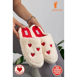 Unisex Kadın Kalp Desenli Pofuduk Çeyiz Bohça Ev Terliği Ses Yapmaz Kaymaz Taban Ev Terlik