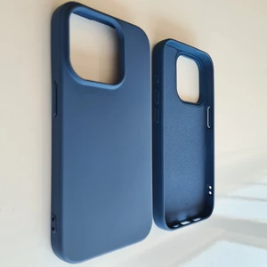 More Gsm  İphone 15 Pro Max ile Uyumlu Logosuz Lansman Içi Kadife Silikon Kılıf