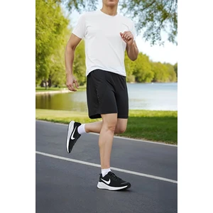 Siyah Koşu Ayakkabısı Nike Revolution 7 FB2207-001