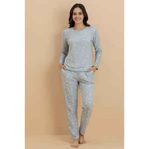 Gri Puantiyeli Pijama Takımı – Uzun Kollu Üst & Rahat Alt | Ev Giyim & Uyku Takımı