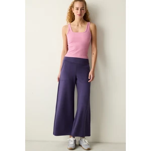 Pembe Dikişsiz Seamless Kare Yaka Üst