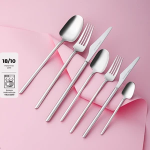 Destrier 84 Parça 12 Kişilik Kutulu Çatal Kaşık Bıçak Takımı