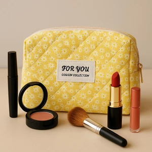 Pilot (18X13X9) cm Makyaj Çantası