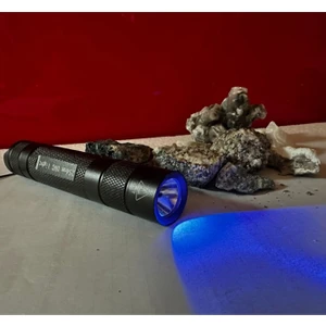 GP-281 Uv Işınlı 365NM 1300MW Hayvan Dışkı Bakteri Para Kontrol Ultraviyole Mor Işıklı Metal Ultraviyole Fener