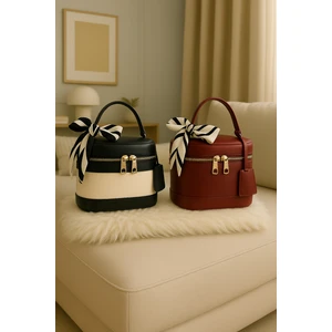 Kadın  Dikdörtgen Formlu Çapraz Askılı Fular Hediyeli 2'li El ve Omuz Çantası Melina (krem'e siyah, bordo)