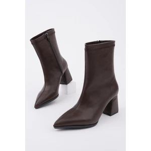 Codi Sivri Burun Kalın Topuklu Fermuarlı Kadın Bot